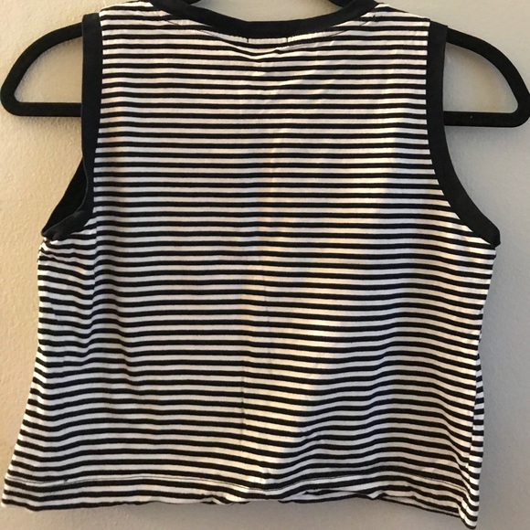 Crop Top - Picture 2 of 3